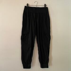 Anatomie Black Jogger Pants Travel Cargo High Rise Stretch Women's size Medium